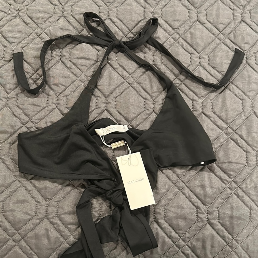 Amazon Minimal Top